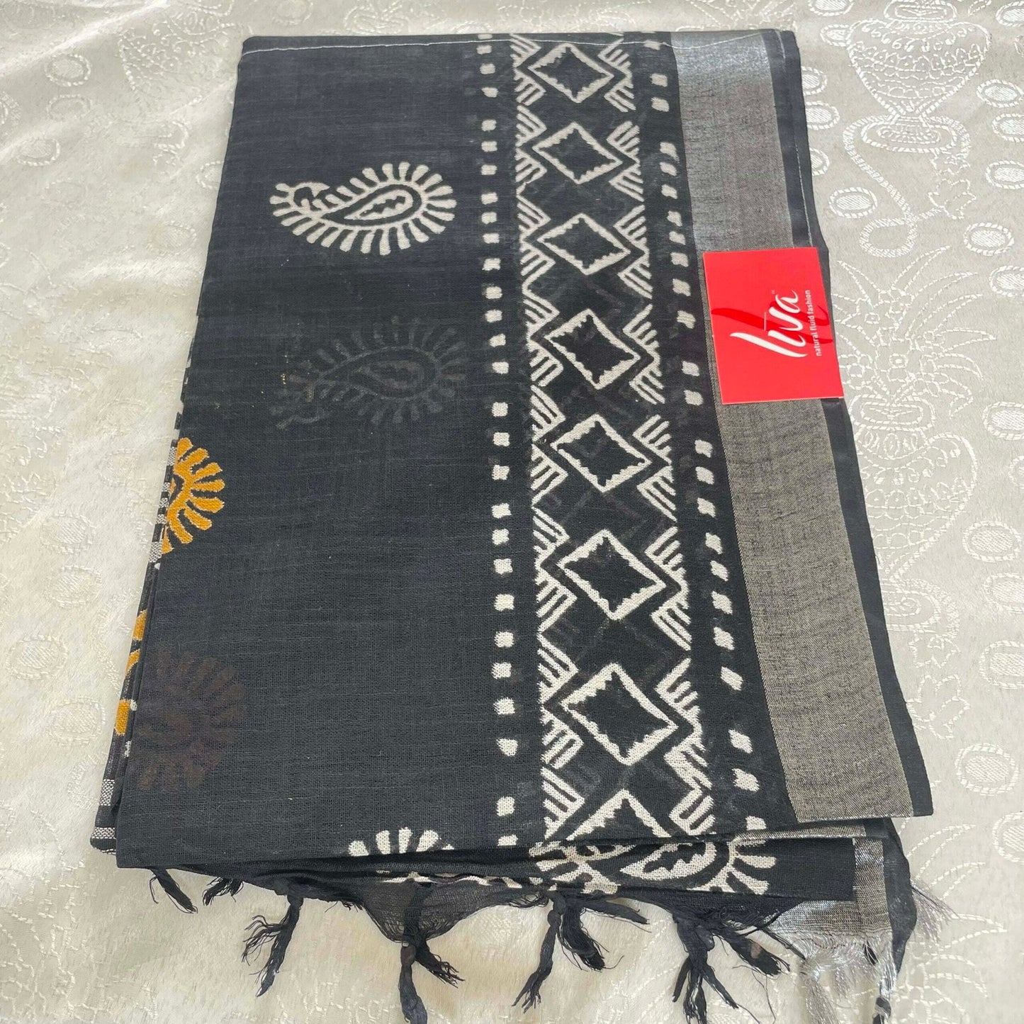 Liva Art Linen Black Bagru/Dabu print